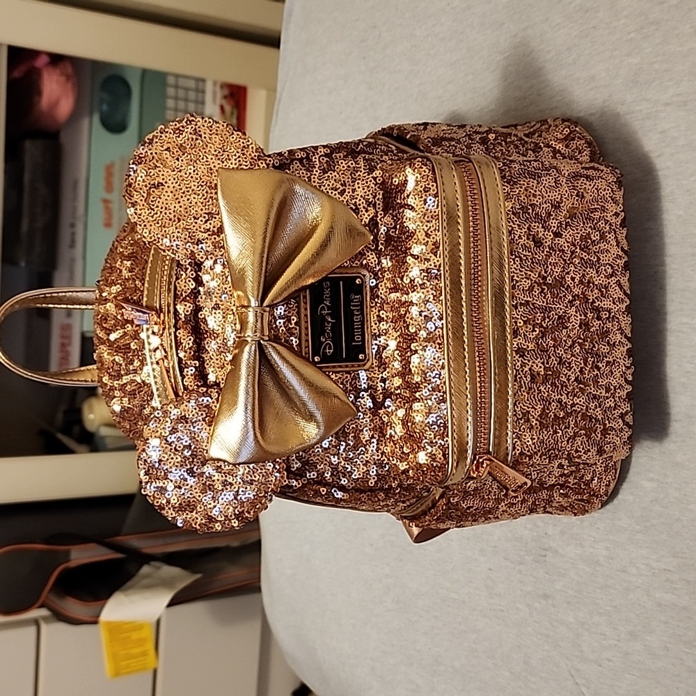 Rosegold minnie loungefly